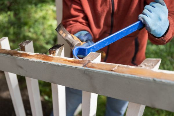 Deck Railing Replacement in Nashua