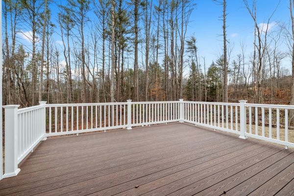 Deck Rail Repair in Nashua