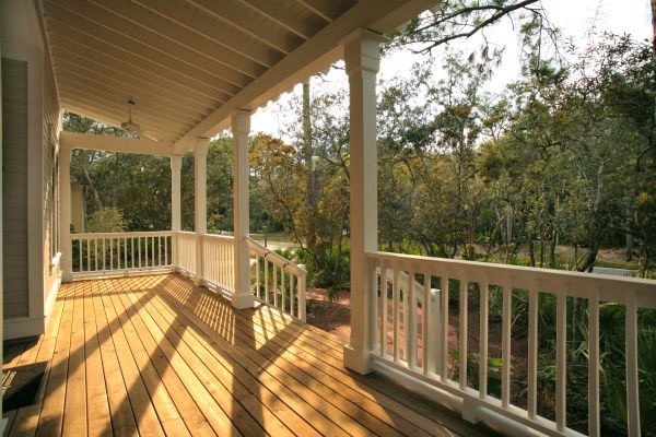 Cost of Veranda Deck Construction in Nashua